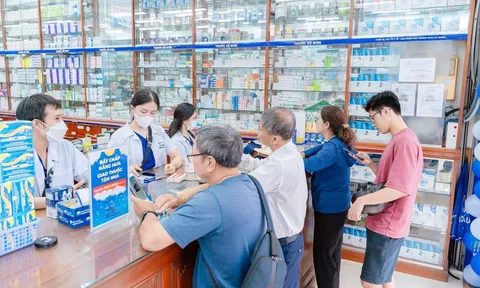 FPT Retail hé lộ "quân bài tẩy" giúp Long Châu thu về 1,3 tỷ USD, tiếp tục tham vọng mở mới 400-500 cửa hàng