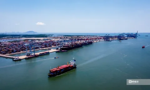 Kim ngạch xuất nhập khẩu năm 2025 lập kỷ lục hơn 930 tỷ USD