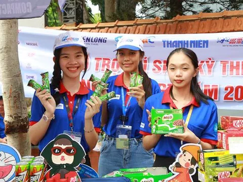 Nestlé Việt Nam trao tặng gần 200.000 phần quà cho hỗ trợ học sinh, sinh viên trên cả nước