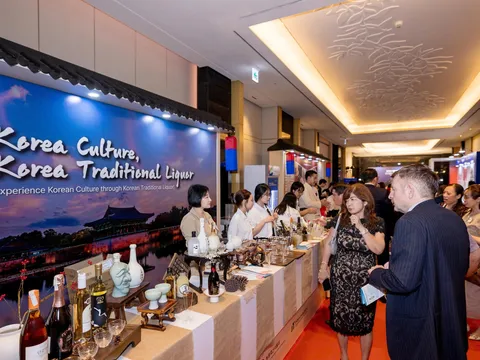 K-Food và rượu truyền thống để lại ấn tượng mạnh tại Tiệc chiêu đãi Quốc khánh  Hàn Quốc tại Việt Nam