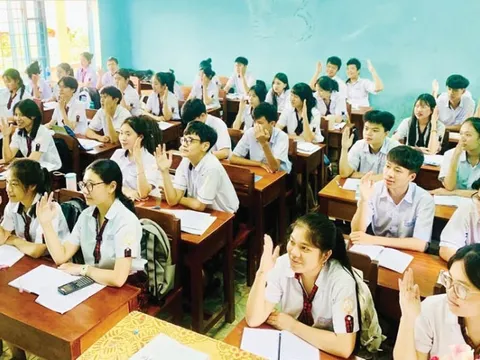 Con thương binh có được hỗ trợ chi phí học tập?