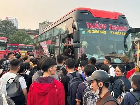 ‘Cháy’ xe khách về một số tỉnh thành, bến ‘tung’ xe tăng cường
