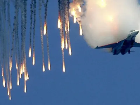Không riêng Việt Nam, Su-30 được rất nhiều quốc gia chọn mua vì lý do đặc biệt này
