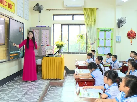 Giáo viên có được phụ cấp trong thời gian nghỉ thai sản?