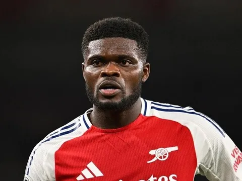 Partey sẵn sàng từ chối Saudi Arabia để ở lại Arsenal