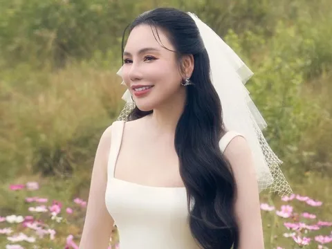 "Nữ đại gia đất mỏ" với loạt cơ ngơi đáng mơ ước, bất ngờ kết hôn ở tuổi 45