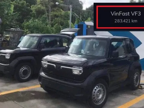 Xôn xao chiếc VinFast VF 3 mỗi ngày sạc 4 lần và đi đều 1.000km suốt 9 tháng, dân mạng: Không tin nổi