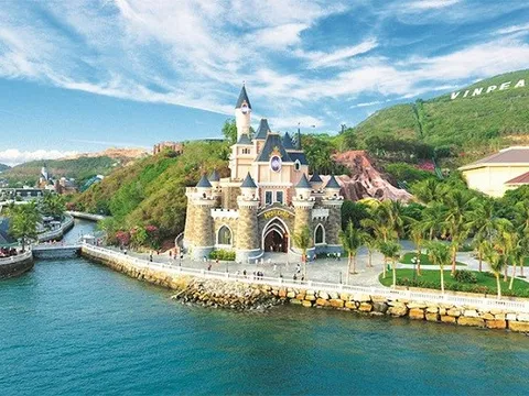 Cổ phiếu Vinpearl lên hơn 100.000 đồng, vốn hoá "vượt mặt" FPT, Hòa Phát, MBB