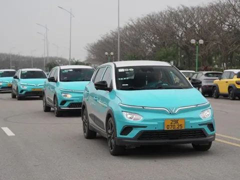 'Sao đổi ngôi' trên thị trường gọi xe công nghệ