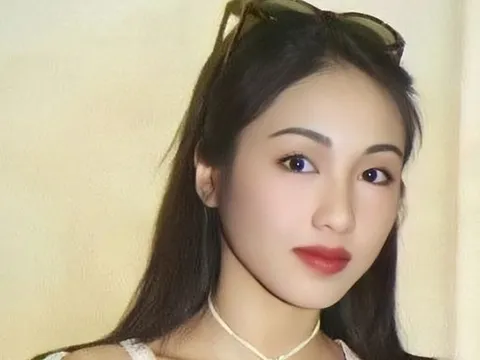 Cuộc sống của "đệ nhất mỹ nhân" từng vướng tin hẹn hò cùng tài tử Lý Hùng, hiện ra sao?