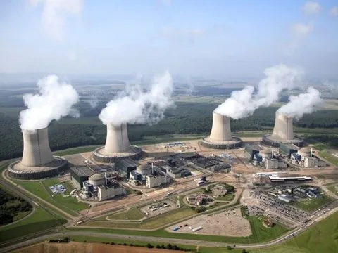 Loạt ‘ông lớn’ hạt nhân quốc tế tiếp cận Việt Nam: Westinghouse (Mỹ), Rosatom (Nga), POSCO (Hàn Quốc), Điện lực Pháp… tung ra các loại lò ‘siêu phẩm’ thế nào?