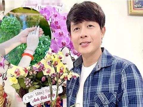 "Hoàng tử mắt hí" sau nhiều năm độc thân, tuổi 43 bất ngờ công khai có bạn gái