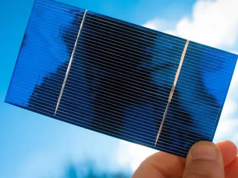 Thử nghiệm tấm pin năng lượng mặt trời của tương lai mạnh gấp 1.000 lần