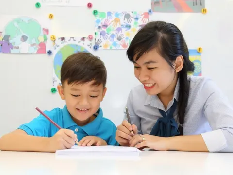 Mở lớp dạy thêm đối với học sinh tiểu học là vi phạm quy định