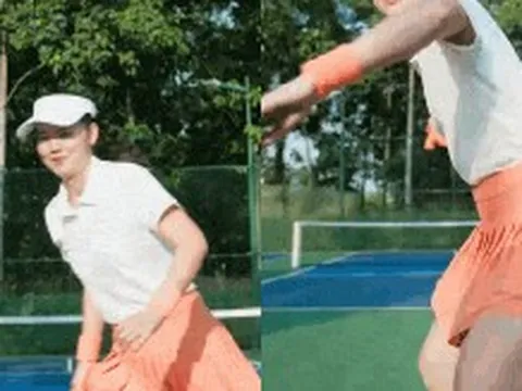 Ánh Viên "lên đồ" chơi pickleball, nhan sắc đẹp ngỡ ngàng, động tác vụng về nhưng cực nhanh đã "quẩy" banh nóc!