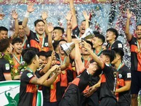 CLB Ninh Bình đổi tên, tiếp tục nâng chất lượng đội hình
