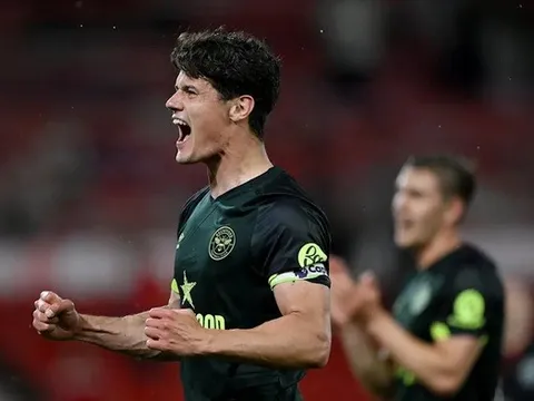 Arsenal bất ngờ hỏi mua đội trưởng của Brentford với giá rẻ