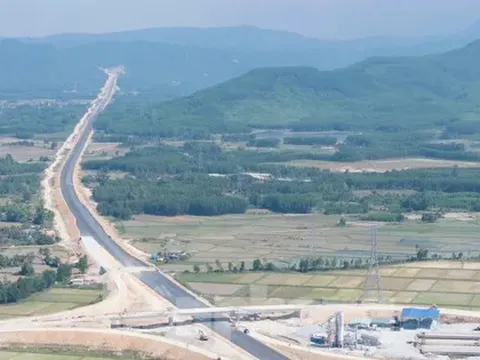 Hình hài cao tốc Quảng Ngãi - Hoài Nhơn sau hơn 2 năm thi công