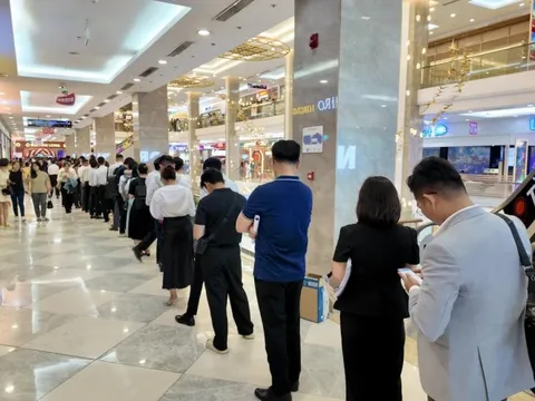 Hơn 2.000 căn Vinhomes Green City có chủ chỉ sau 24 giờ ráp căn