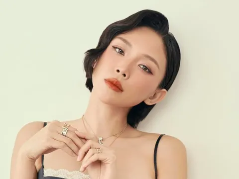 Ca sĩ Tóc Tiên gây lo lắng giữa loạt tín hiệu lạ với Touliver?