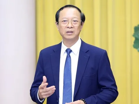 Lương nhà giáo được xếp cao nhất liệu có giảm được dạy thêm, học thêm tràn lan?