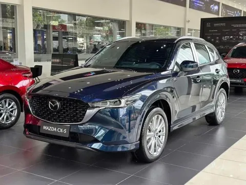 Bán 1.500 xe trong tháng 6, Mazda CX-5 vượt qua Ford Territory bất chấp đối thủ duy trì chính sách 'khủng'