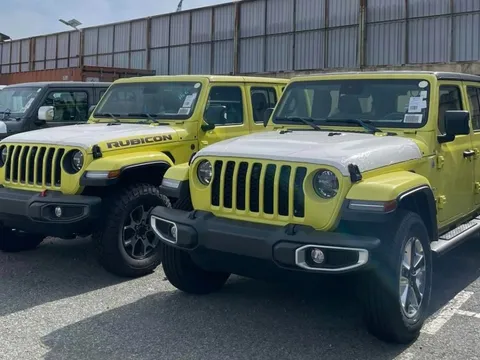 Đại lý Jeep giảm giá 'khủng': Nhiều nhất lên tới 2,6 tỷ đồng, ít nhất cũng đủ mua 2 chiếc Mazda CX-5