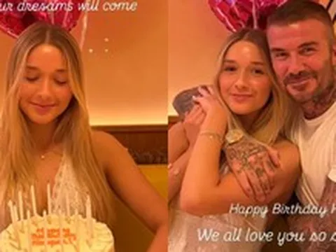 Victoria tung ảnh mới toanh Harper Beckham trong vòng tay bố đón tuổi 14, visual "tiểu thư tài phiệt" sang - xịn gây sốt
