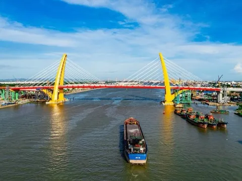 Cầu Hoàng Gia – Biểu tượng mới “vẽ lại” trung tâm Hải Phòng sau sáp nhập