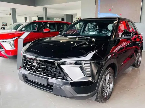Mitsubishi Xforce giành lại ngôi vua doanh số phân khúc tại Việt Nam sau khuyến mại khủng và hết khan hàng