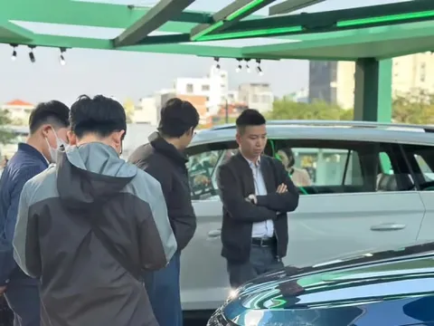 Những điểm nhấn của thị trường ô tô Việt Nam nửa đầu năm 2025