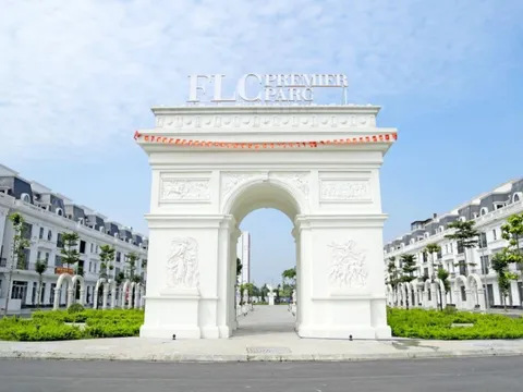 Khám phá căn hộ mang đậm tinh thần Paris giữa lòng Tây Hà Nội