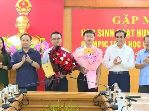 Hà Tĩnh vinh danh 2 học sinh đoạt Huy chương Vàng Olympic Toán học quốc tế