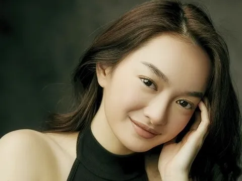 Nữ diễn viên có chiều cao khiêm tốn nhưng được mời đóng tiếp viên hàng không, lý do là gì?