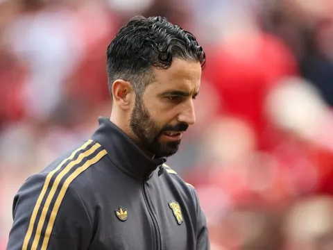 Manchester United chịu tổn thất lớn trước trận đấu với Arsenal