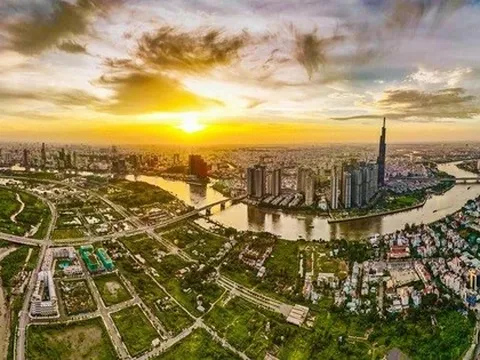 Loạt lãnh đạo bất động sản nhận thù lao cao ngất ngưởng giữa mùa kinh doanh co hẹp