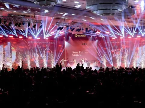 Căn hộ định hướng 6 sao của Sun Group Cầu Giấy “bùng nổ" ngay ngày ra mắt