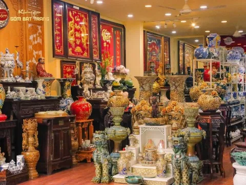 Gốm sứ truyền thống giữa biến động kinh tế: giá cả tăng, niềm tin có còn?