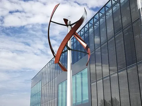 Turbine điện gió cánh gỗ: “Yếu tố thay đổi cuộc chơi” tạo ra 5.550 kWh điện ngay tại nhà