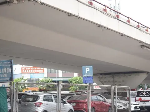 Di dời điểm trông giữ xe khỏi khu vực bảo vệ cầu, đường trước 30/10
