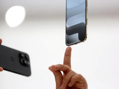 iPhone Air lùi ngày bán ở Trung Quốc vì một tính năng chưa được cấp phép