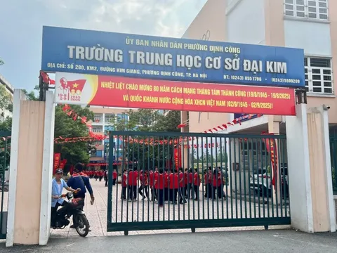 Vụ học sinh lớp 7 xô ngã giáo viên: Bộ GD&ĐT lên tiếng