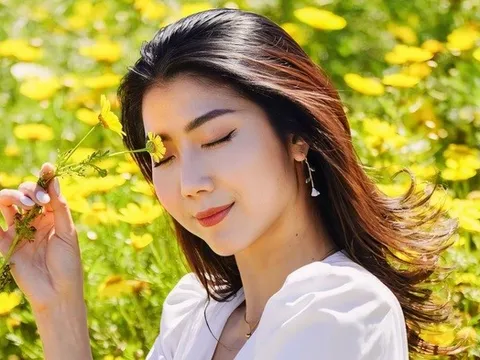 Siêu mẫu hàng đầu Vbiz: Gây chú ý với cuộc hôn nhân "thần tốc", không biết bố mẹ chồng là ai?
