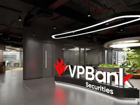Thương vụ IPO 'bom tấn' tháng 10: Kích cầu nhà đầu tư bằng xe Mercedes 2 tỷ, viên kim cương 300 triệu, IPhone 17...