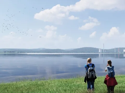 Nhà máy điện mặt trời nổi 140 MW lớn nhất châu Âu có gì đặc biệt?