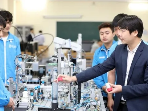 Đề xuất quy định chế độ làm việc đối với nhà giáo giáo dục nghề nghiệp