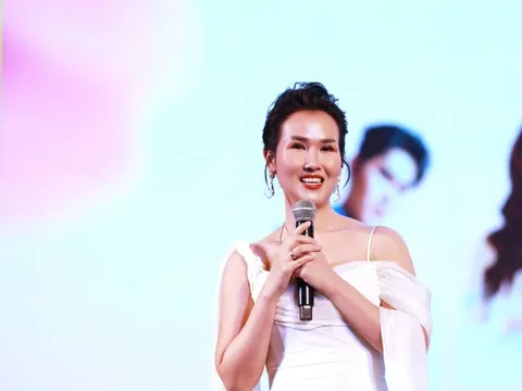 Ca sĩ Võ Hạ Trâm không nhận cát-xê, góp thêm tiền túi cho người bệnh khao khát điều giản dị