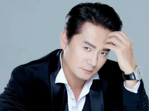 "Vua quảng cáo" của Vbiz phải phẫu thuật vì gặp chấn thương khi chơi pickleball