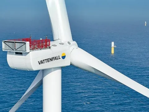 Hủy nổ 3 quả thủy lôi thời Thế chiến II tại dự án điện gió ngoài khơi lớn nhất nước Đức