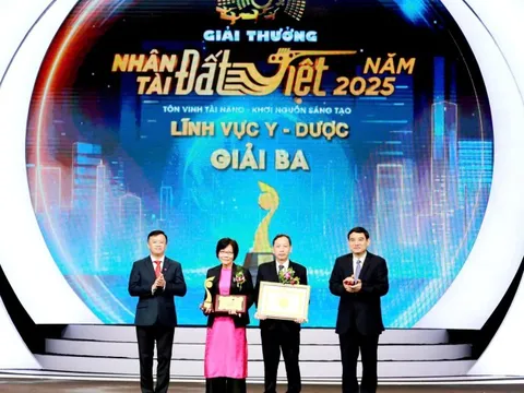 Bệnh viện Chợ Rẫy đoạt Giải thưởng Nhân tài Đất Việt với phần mềm AI về quản lý hiến – ghép tạng